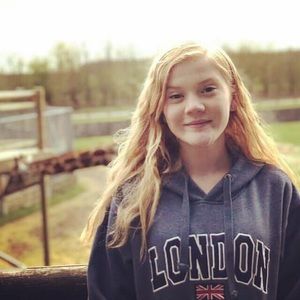 Meet your Posher, Kaitlyn